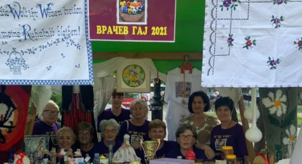 Udruženja žena iz opštine Bela Crkva na manifestacijama u Pančevu i Uljmi