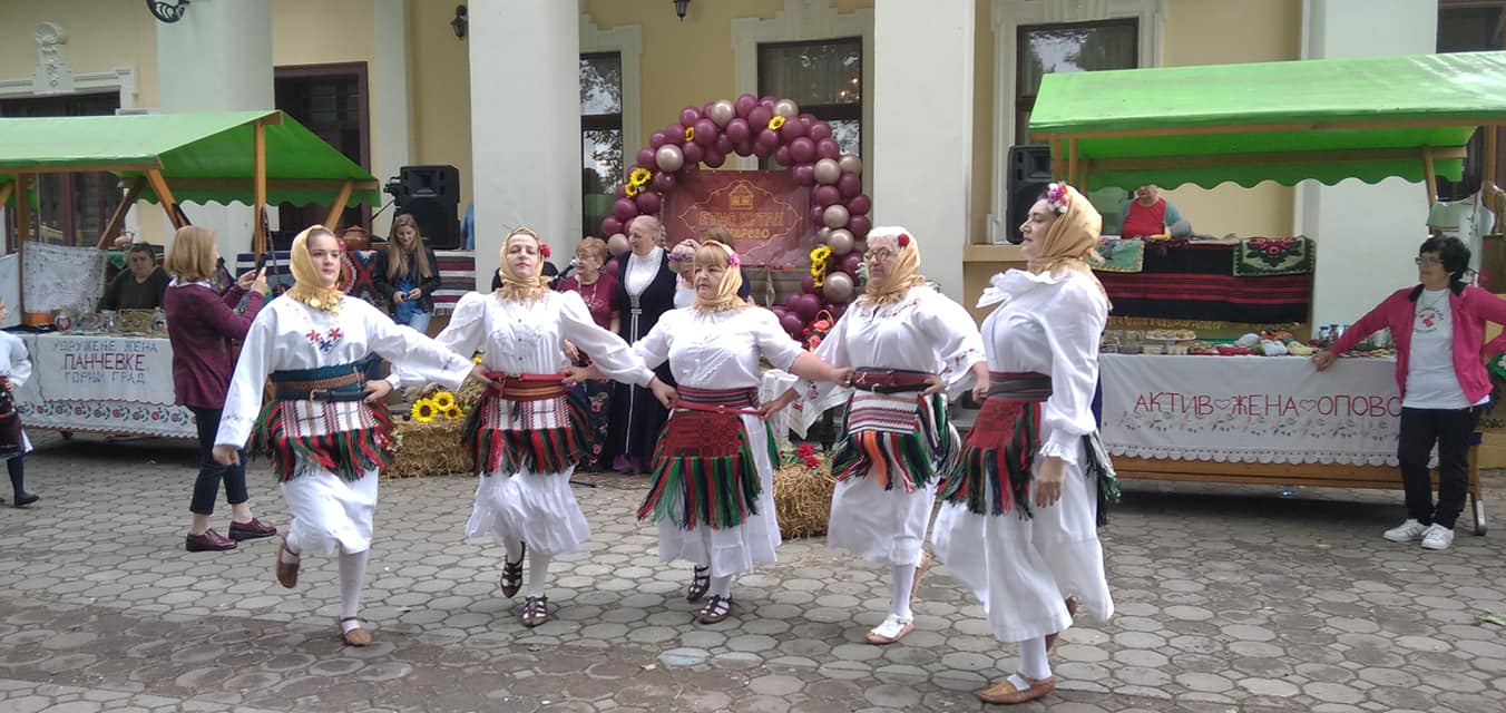 Održana manifestacija „Etno dan“ u Kačarevu
