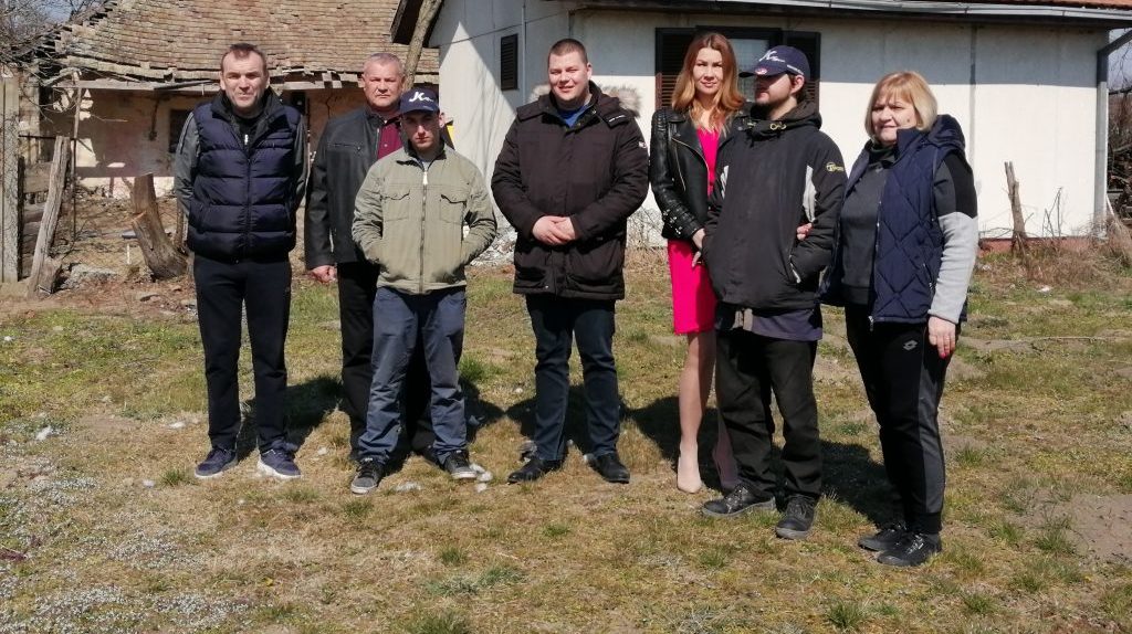 Opština Plandište i Centar za socijalni rad obezbedili novi dom za braću Makai iz Starog Leca