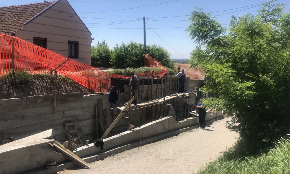 Kovin: U toku završni radovi na prilazu za pešake u ulici Dimitrija Tucovića