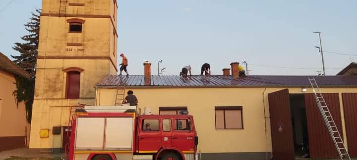 U Mramorku zamenjen krov na zgradi Dobrovoljnog vatrogasnog društva